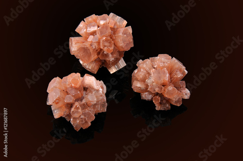 complex aragonite druse