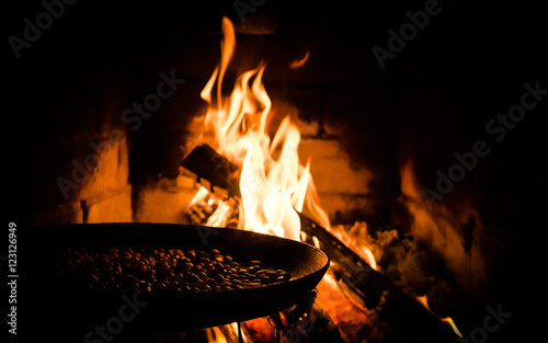 Обжарка кофейных зёрен на открытом огне