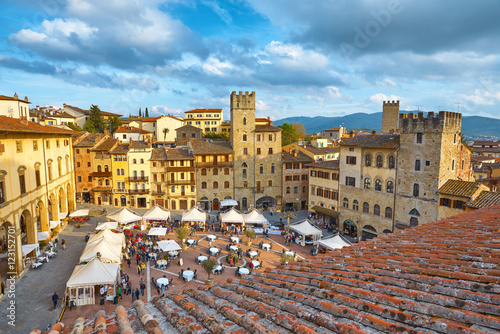 AREZZO,ITALY-APRIL 18,2015: The central square of Arezzo during the fair