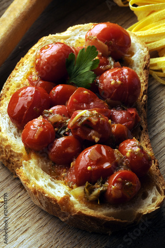 Bruschetta بروسكيتا Брускетта Cucina italiana Gastronomía de Italia Italian cuisine Bruschette Italienische Küche مطبخ إيطالي Итальянская кухня Kuchnia włoska Olasz gasztronómia 이탈리아 요리 義大利飲食 