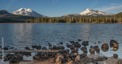 South Sister and Broken Top mountains at Sparks Lake in the central Oregon Cascade Mountains