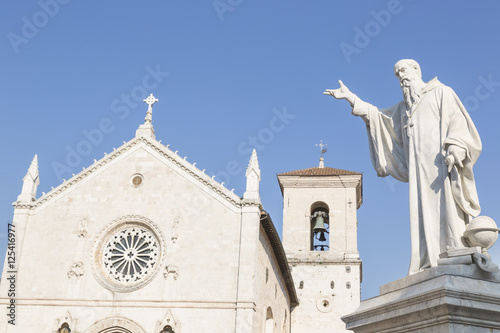 Basilica e Monumento - San Benedetto da Norcia