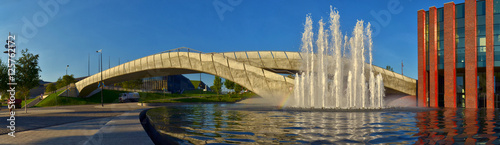 Katowice - NOSPR i fontanna
