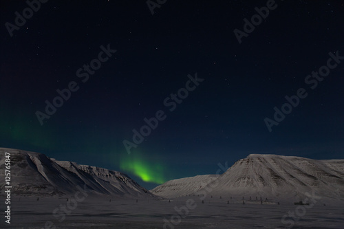 Northern lights outside Longyearbyen