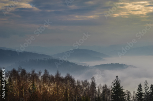 Beskidy - Równica - zamglony zachód