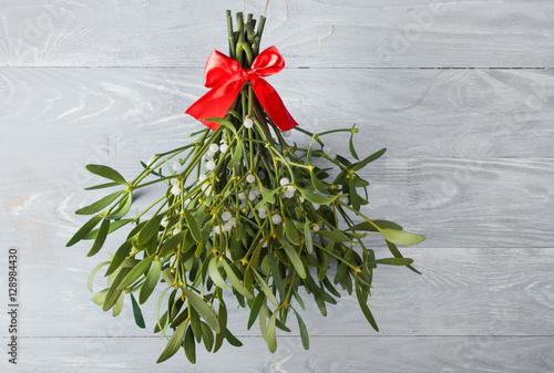 Broom from green mistletoe 