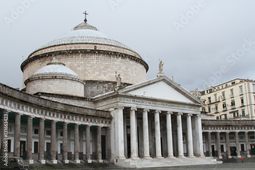 Piazza plebiscito napoli