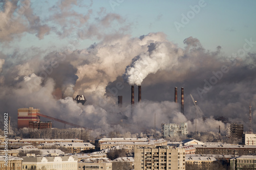 Poor environment in the city. Environmental disaster. Harmful emissions into the environment. Smoke and smog. Pollution of the atmosphere by plants. Exhaust gases