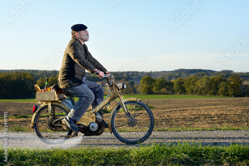 farmer moped