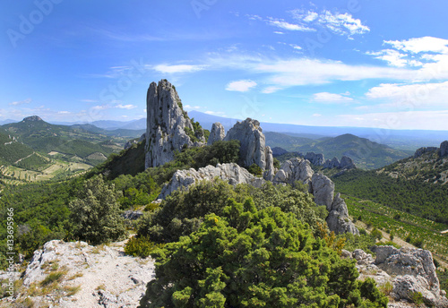 Panorama des dentelles de montmirail, vaucluse