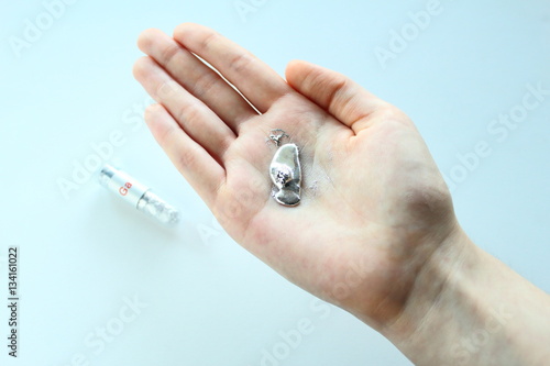 Gallium melting on hand