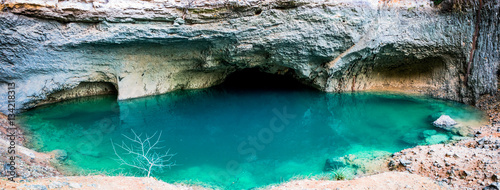 Le gouffre de La Fontaine-de-Vaucluse