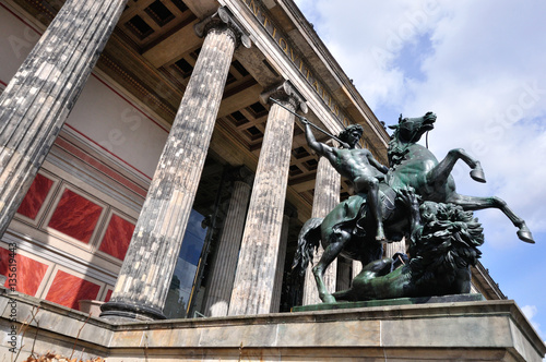 Berlin, Equestrian statue