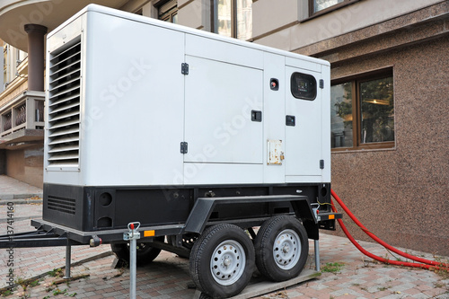 Mobil electric generator.