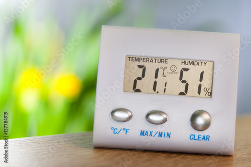 Electronic hygrometer and thermometer