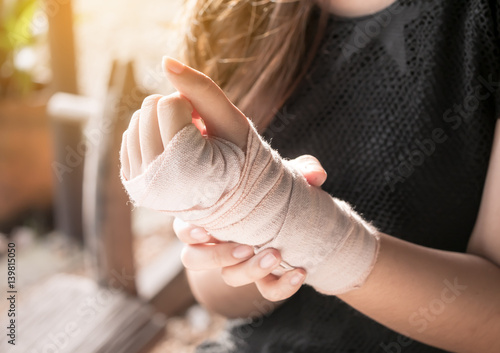 Arm splint mild injuries from accidents