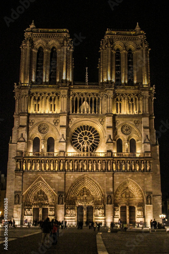 Notre-Dame de Paris at night