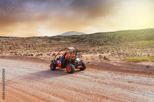 aventure en buggy dans le désert