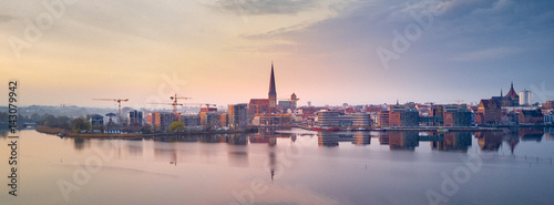 Luftbild des Rostocker Stadthafens 