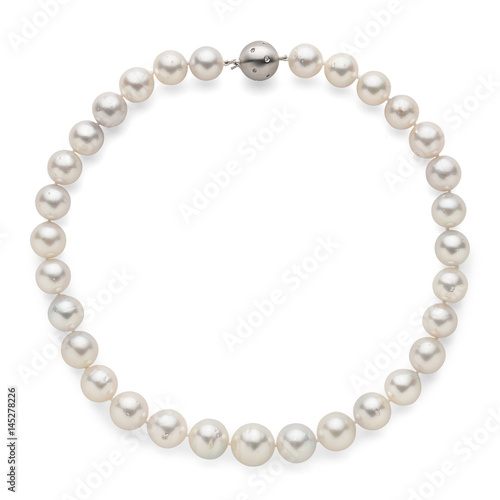 Round graduated luster pearl necklace with diamond white gold ball clasp - white south sea - top view on white background