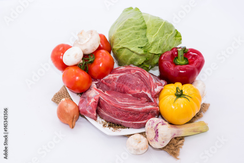 Food, tomato, vegetable, yellow, salad, fresh, object, white, basket, organic, natural, pepper, tomato, lettuce, cabbage, mushrooms, meat, garlic