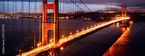Night scene with Golden Gate Bridge