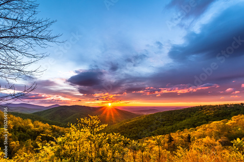 Sunrise from Tunnel Parking Overlook. Shenandoah National Park.