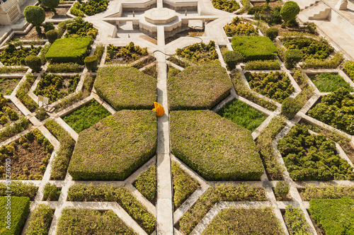 Ogród w Amber Fort, Dźajpur, Radżastan, Indie