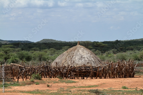 Traditionelle Strohhütten im Omo Valley von Äthiopien 