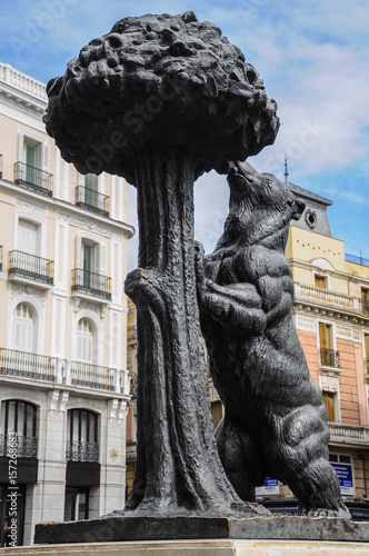 Oso y el madroño en la Puerta del Sol, Madrid, España