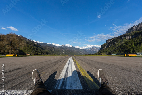 Landung in den Alpen - Bergflughafen