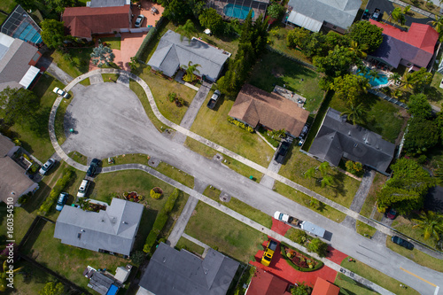 Aerial image of a cul-de-sac in a residential neighborhood