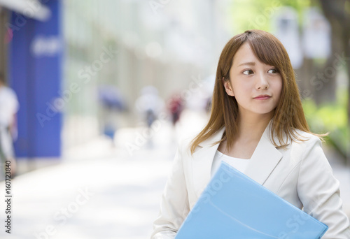 ビジネスウーマン イメージ 東京青山 表参道