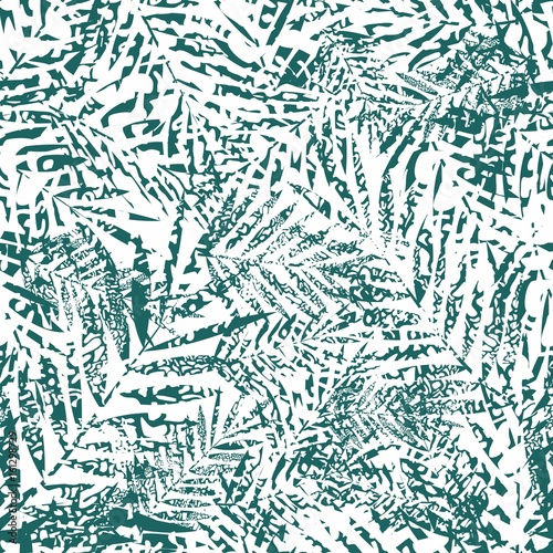 Tropical palm leaves seamless pattern. Vector illustration. 