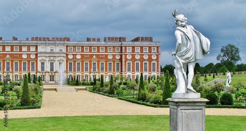 Hampton Court Palace, Schloss und Garten