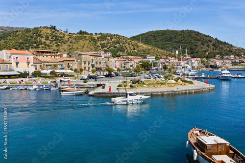 Porto di Acciaroli nel Parco Nazionale del Cilento.