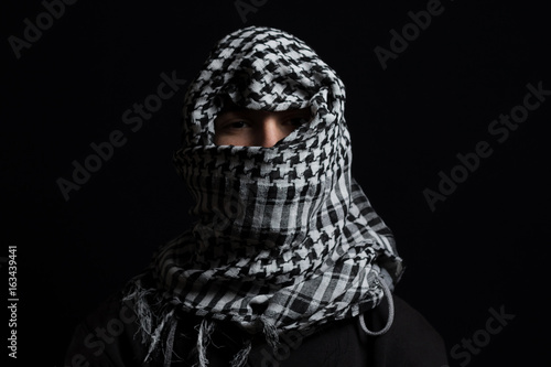 Low key verhüllt mit Keffiyeh