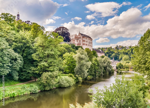 Weilburg, Blick auf Schloss und Lahn