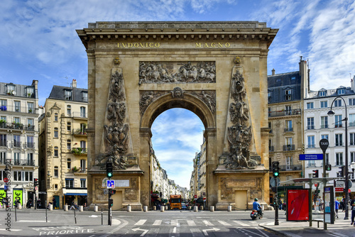 Porte Saint-Denis - Paris, France