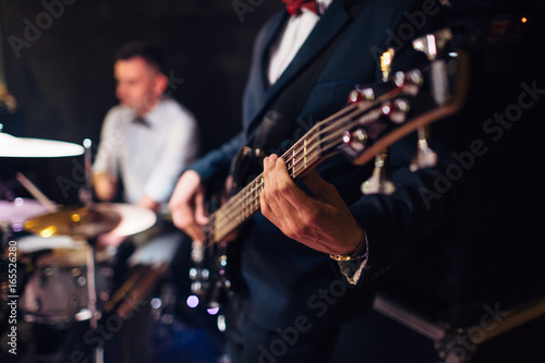 Man plays on the guitar