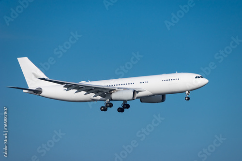 Airbus A330-200 landing