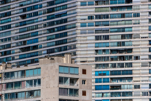 Marseille, barres de la cité de la Rouvière