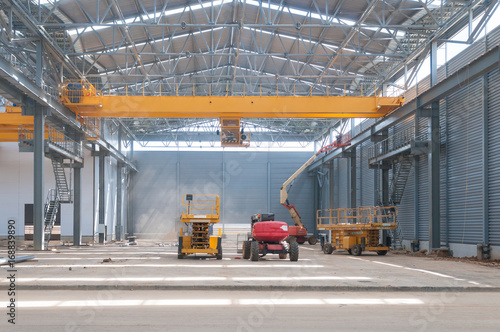 Factory warehouse overhead crane