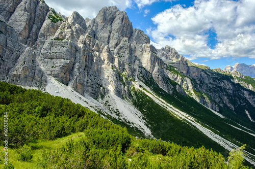Felsformation in den Dolomiten, Höhenweg 1, Alta Via 1, Italien