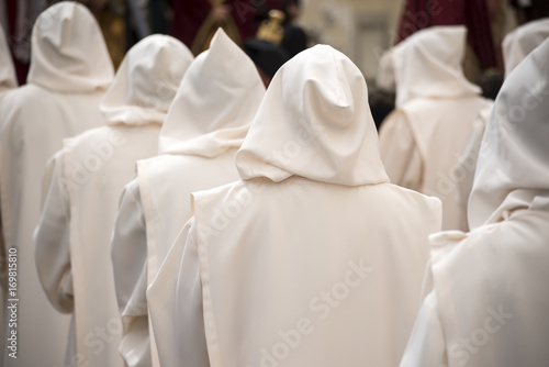 PROCESION DE MONJES