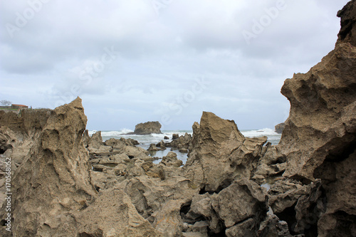Felsenformationen am Strand von LLanes - Nordspanien