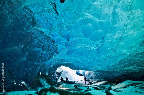 アイスランド アイスケーブ スーパーブルー 氷の洞窟 絶景 氷河 ヨークルサルロン ヴァトナヨークトル 国立公園 iceland icecave super blue super view Glacier Jokulsarlon Vatnajokull National park