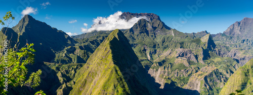 Panorama Cirque de Mafate na wyspie La Reunion
