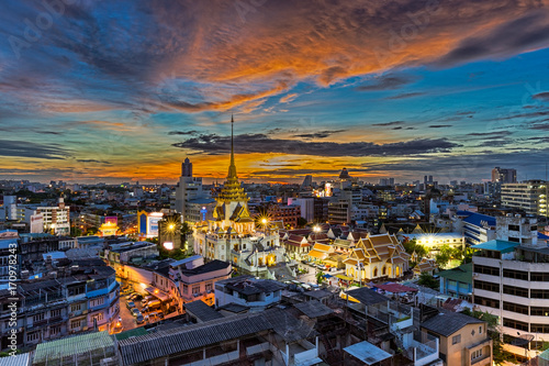 Wat Traimit , Traimitr temple of the Golden Buddha at twilight in Bangkok, Thailand