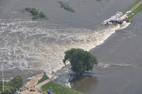 Broken dike near Fischbeck, Germany